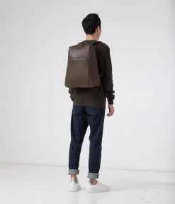 ETNA Vegan Backpack - Dwell -Fashion Clothing Store FW18 Dwell Etna Chestnut 3