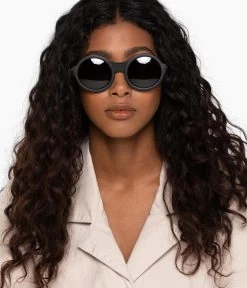 FAITH Sunglasses -Fashion Clothing Store FW19 Sunglasses Faith Black 3