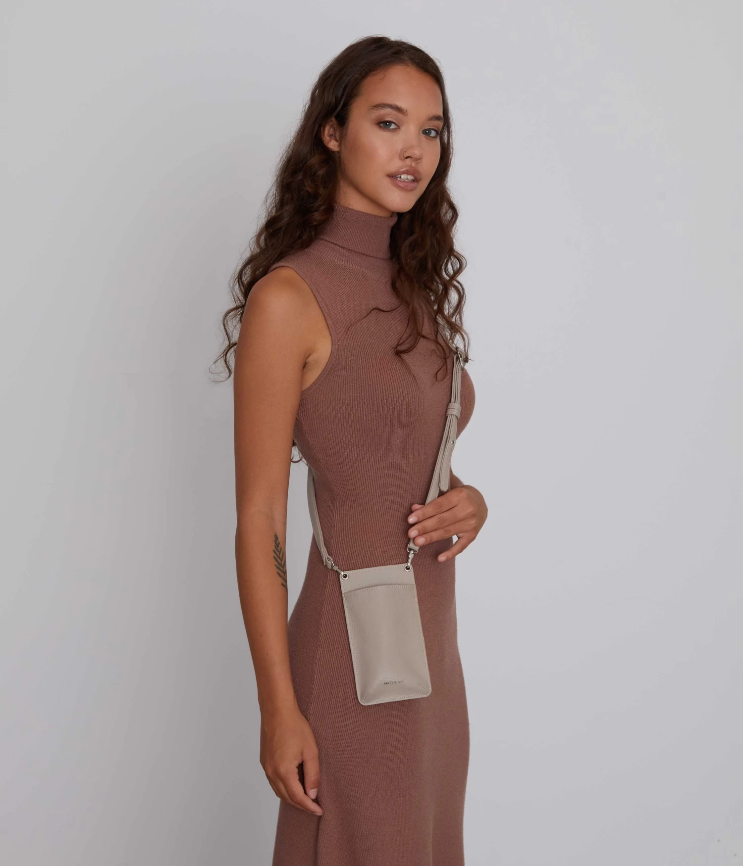 CUE Vegan Crossbody Phone Bag - Purity 16 CUE Vegan Crossbody Phone Bag - Purity - Image 14