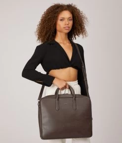 ELON Vegan Briefcase - Dwell -Fashion Clothing Store FW22 Dwell Elon chestnut 2 2