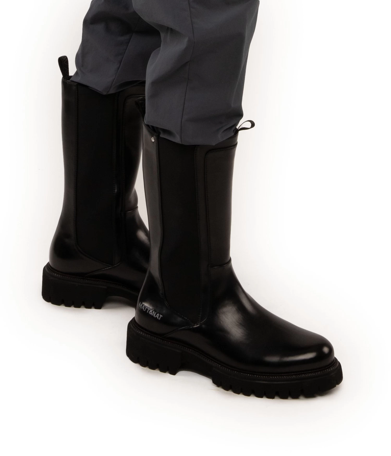 HEALY Women's Vegan Chelsea Boots 5 HEALY Women's Vegan Chelsea Boots - Image 3