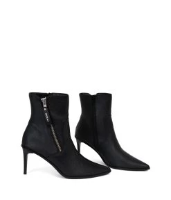 ALAIA Women's Vegan Boots 28 ALAIA Women's Vegan Boots -Fashion Clothing Store FW22 shoes Alaia black 3b