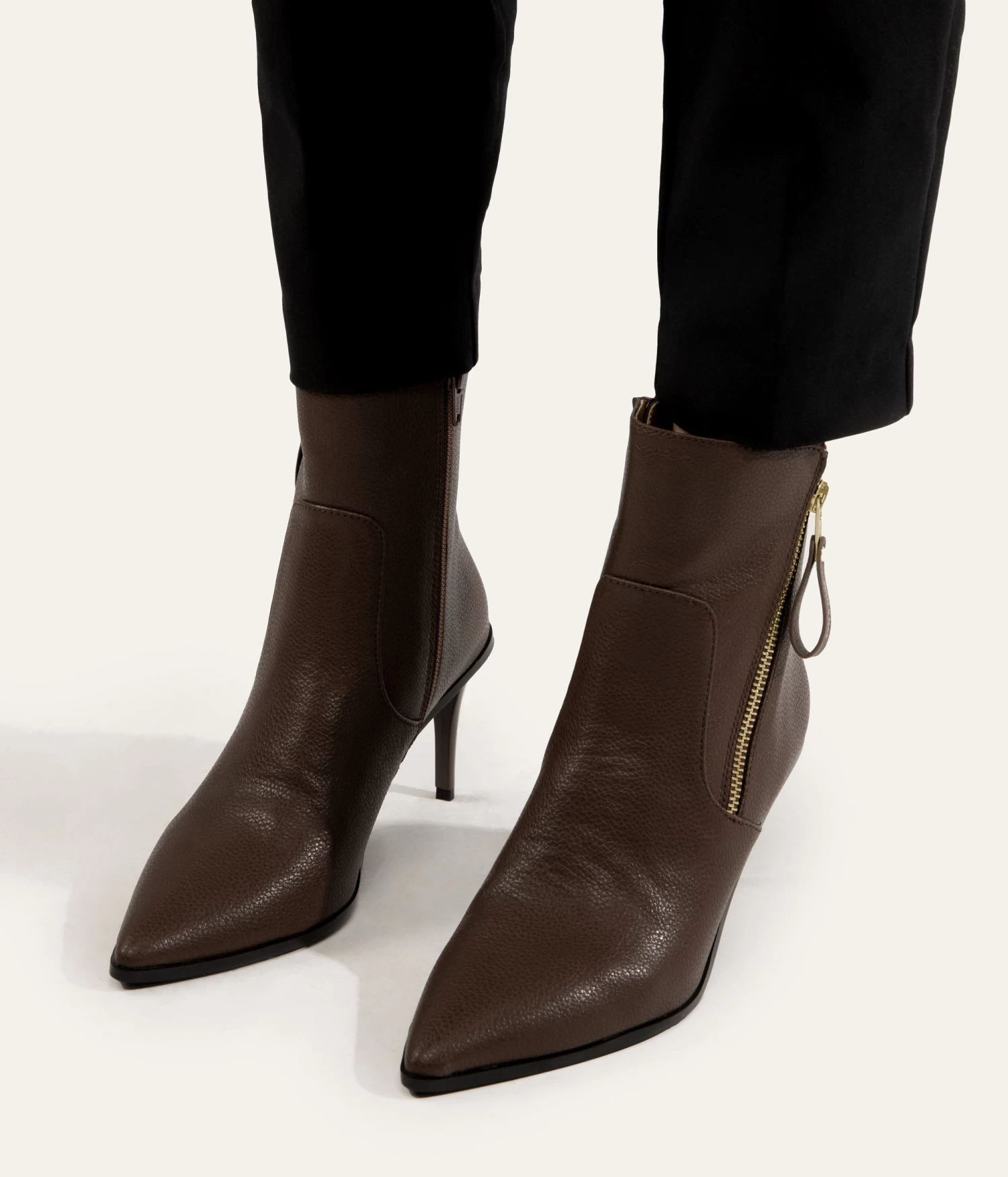 ALAIA Women's Vegan Boots 4 ALAIA Women's Vegan Boots - Image 2