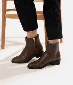 LIMAN Women's Vegan Flat Boots -Fashion Clothing Store FW22 shoes liman brown 2 1