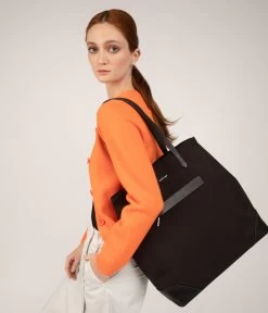 LEIDEN Vegan Tote Bag - Canvas 16 LEIDEN Vegan Tote Bag - Canvas -Fashion Clothing Store FW23 Canvas Leiden black 2 2