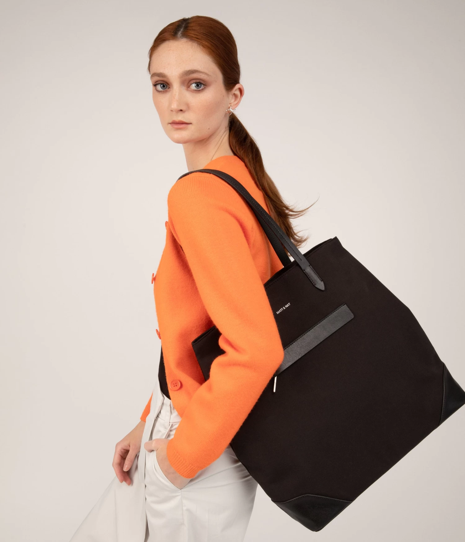 LEIDEN Vegan Tote Bag - Canvas 11 LEIDEN Vegan Tote Bag - Canvas - Image 9