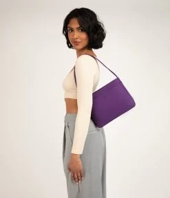 LUISA Sustainable Vegan Shoulder Bag - Purity -Fashion Clothing Store FW23 Purity Luisa violet 2 1