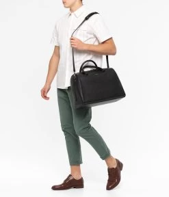 HAPAKSM Vegan Weekender Bag - Dwell 16 HAPAKSM Vegan Weekender Bag - Dwell -Fashion Clothing Store SS20 Dwell HapakSm Black 7