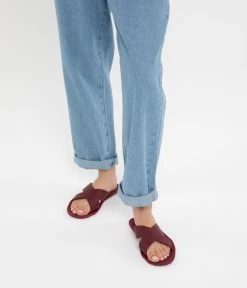 LORENA Vegan Cross Sandals -Fashion Clothing Store SS20 Shoes Lorena Berry 3