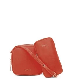 SWAE Vegan Crossbody Bag - Vintage 38 SWAE Vegan Crossbody Bag - Vintage -Fashion Clothing Store SS22 Vintage Swae Cardinal 1