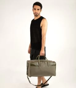ZAM Vegan Weekender Bag - Canvas 34 ZAM Vegan Weekender Bag - Canvas -Fashion Clothing Store SS23 Canvas Zam olive 2 1
