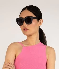 SAVA Black Cat-Eye Sunglasses -Fashion Clothing Store SS23 sunglasses Sava black 2 2